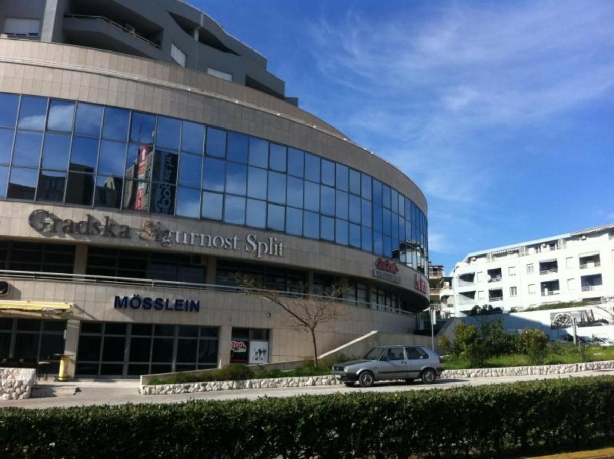 Apartment Karlo Near The Most Beautiful Beach Znjan سبليت المظهر الخارجي الصورة
